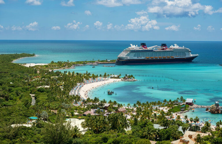 Disney Cruise Line lanzó itinerarios para el verano de 2024