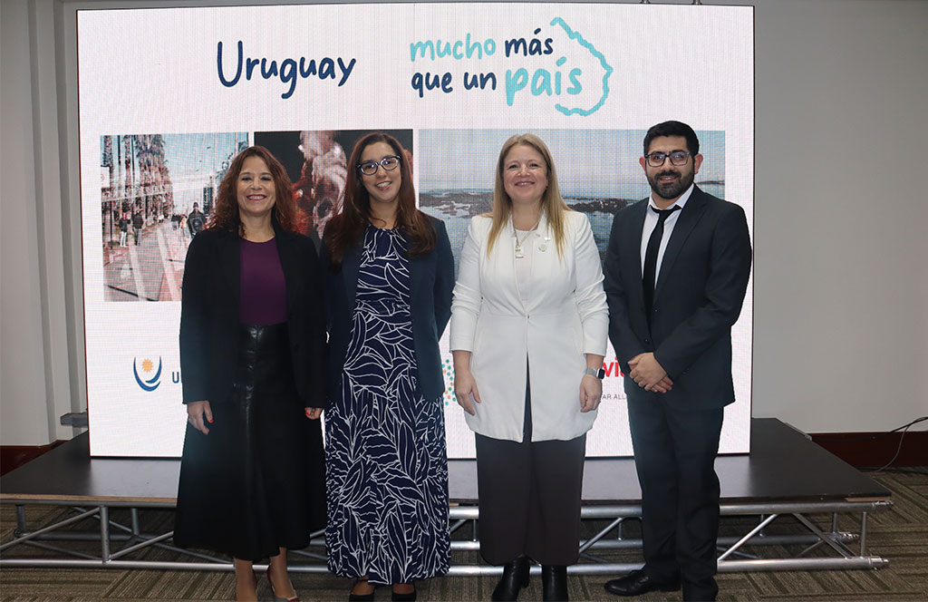 Uruguay se muestra en Colombia