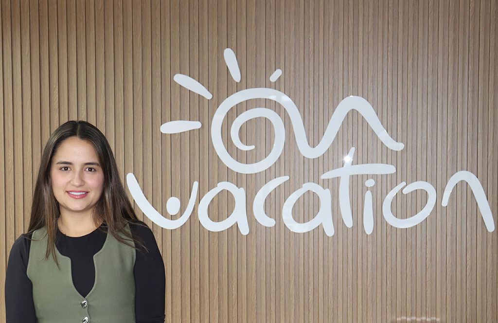 Ana María Rincón, On Vacation