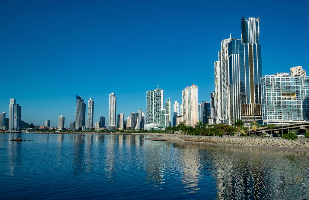 Cruza Panamá