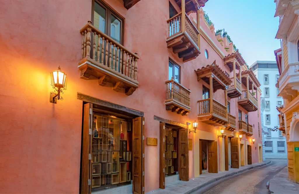 Santa Catalina Hotel