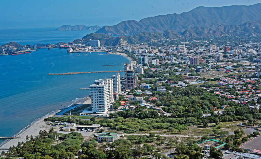 Salario mínimo y turismo