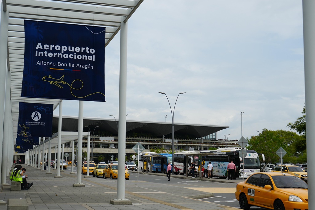 Aerocivil: dos meses de operación pública en el Alfonso Bonilla Aragón