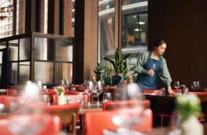 PIB alojamiento y servicios de comidad