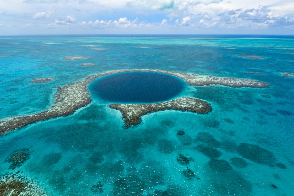Belice Blue Hole