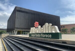 Medellín aquí todo florece