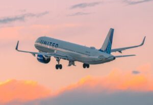United Airlines y Travelport