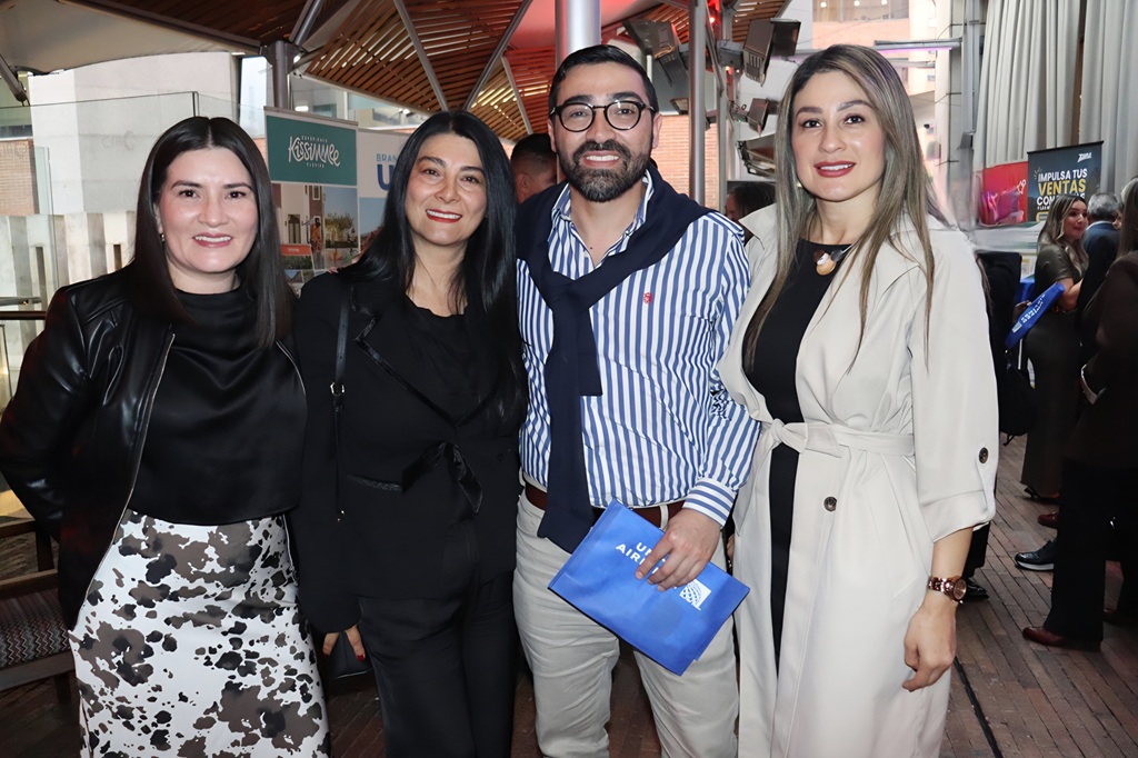 Visit USA Colombia 25 años