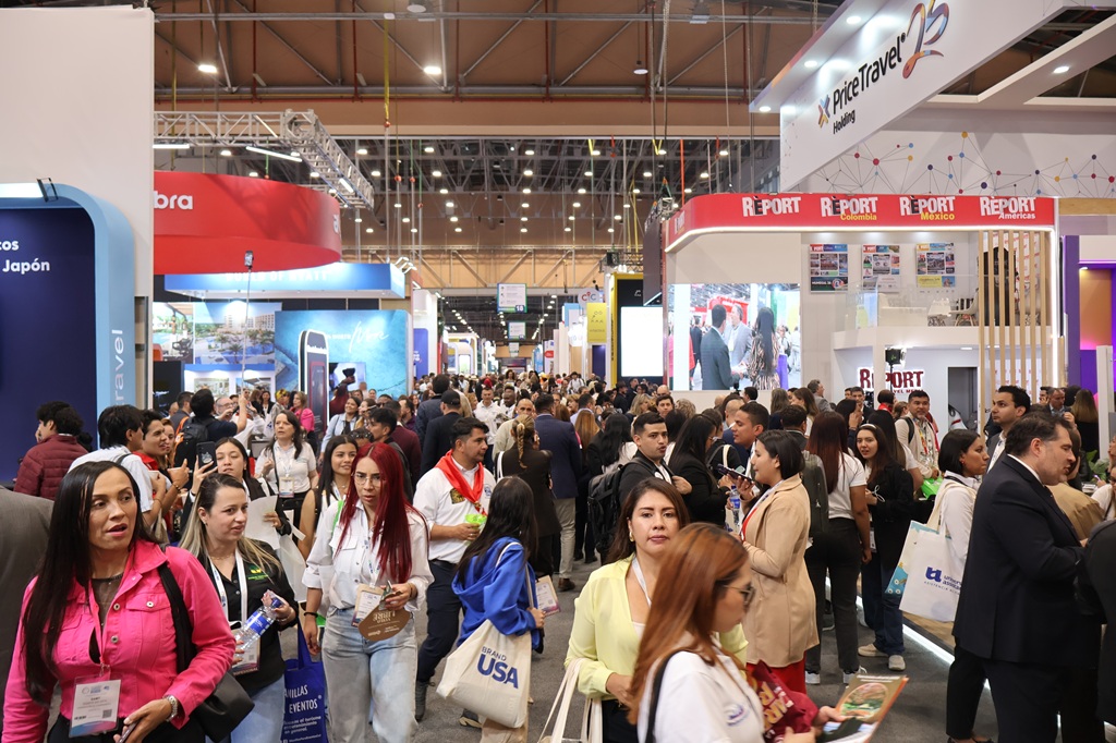 Todas las imágenes de la Vitrina Turística de Anato